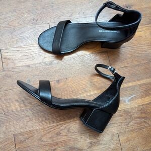 Amazon Essentials Heels